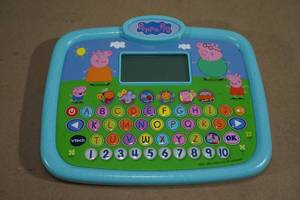lot 156 image: Vtech Peppa Pig Learn and Play Toy