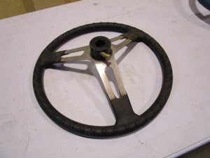 lot 24 image: 17 Sweet Mfg. Steering Wheel
