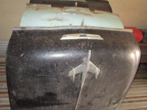 lot 152 image: 55 Chevy Hood