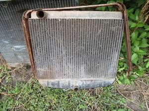 lot 172 image: (1) 57 Chevy Radiator (1) Mercury Radiator