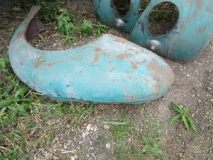 lot 192 image: 37 Ford Feders