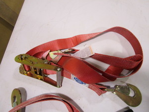 lot 43 image: Ratchet Straps & Axle Straps