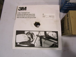 lot 80 image: 3M Scotch Brite & Emery Cloth