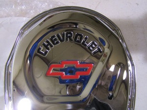 lot 100 image: (New) SBC Chrome Timing Chain cover