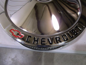 lot 110 image: (New) Chrome Air Cleaner