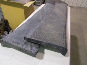 lot 201 image: 33-34 Ford Running Boards