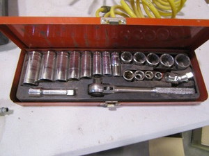 lot 302 image: Misc. Tools, Tool Box, Air Hoses