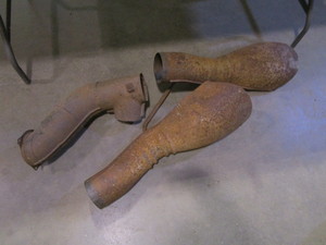 lot 318 image: 55-57 Chevy Parts (see pics)