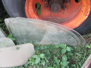 lot 319 image: 55-57 Chevy Back Glass & Side Glass