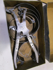 lot 338 image: Motor Assembly Tools