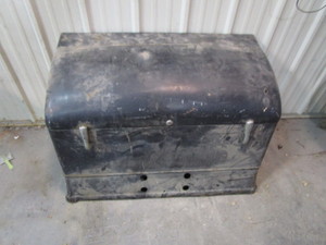 lot 390 image: Trunk for 