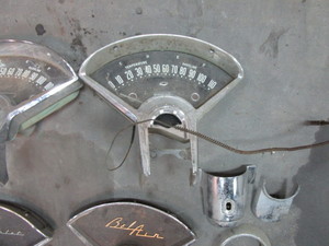 lot 401 image: 55-57 Chevy Dash Pcs
