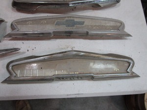 lot 412 image: Misc. Chrome Pcs
