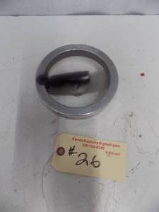 lot 26 image: 5 12 Crank  Handle