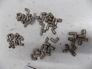 lot 52 image: 90 - Elbows -Camozzi Fittings 6550-04-00
