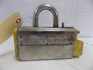 lot 19 image: Armstrong Lift Mag