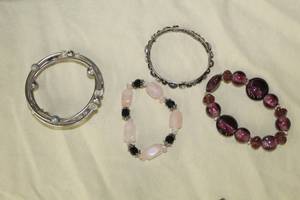 Lot of (4) Womens Bracelets