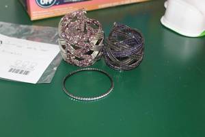 Lot of (3) Womens Bracelets