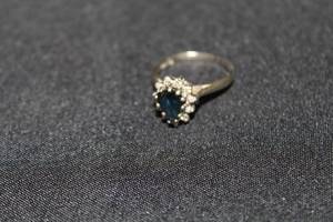 Womens Pear-shaped Commercial SapphireHalo of Single Cut Diamonds 14K White Gold Ring Size 5-12