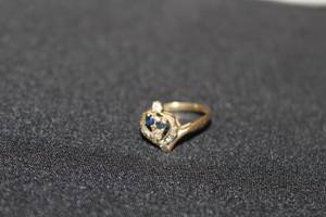Womens Round DiamondsBlue Fashion Stones 14K White Gold Ring Size 4