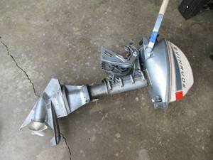 Evinrude 3 Pull Start gas powered T...