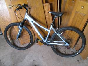 Womens Mongoose Aluminum tubing Mo...