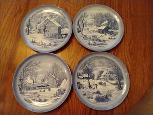 (4) Currier & Ives Decorative Plates