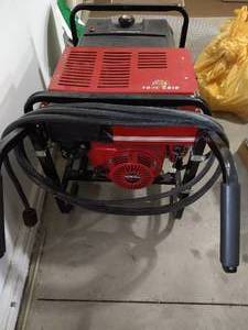 Honda Powered 6,500 Watt Gillette Generator - ONLY 3 Hours