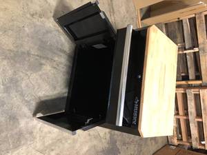 Husky Ready-to-Assemble 24-Gauge Steel 1-Drawer 2-Door Garage Base Cabinet in Black (28 in. W x 33 in. H x 18 in. D Customer Returns See Terms on Auction