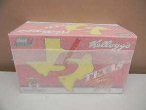 REVELL COLLECTION - COMMEMORATIVE TEXAS CAR - 124 DIE CAST - KELLOGGS 1997 CHEVROLET MONTE CARLO  - NICE PIECE SEE PICTURES COA
