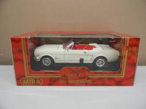 MIRA - GOLDEN LINE COLLECTION 118 SCALE DIE-CAST METAL - 1964 12 FORD MUSTANG COOL PIECE - NEW IN BOX - SEE PICTURES
