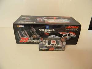 ACTION RACING COLLECTIBLES - KEVIN HARVICK - GOODWRENCH SERVICE PLUS - 124 SCALE DIE-CAST - 2001 MONTE CARLO CLEAR WINDOW BANK - WITH MATCHING 164 SCALE DIE-CAST STOCK CAR -NEW IN BOX - SEE PICTURES
