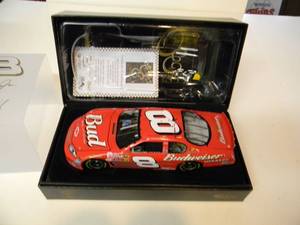 MOTORSPORTS AUTHENTICS OWNERS ELITE 124 SCALE LIMITED EDITION #1760 of 2007 WITH COA - Dale Earnhardt Jr. #8 BUDWEISER 2007 MONTE CARLO - NEW IN BOX - AWESOME PIECE - SEE PICTURES