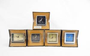 lot 34 image: Lot of 5 Sealed Vintage 1970 Contempra Gift Clocks by Stancraft