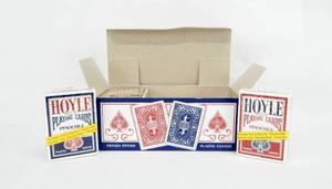 lot 103 image: Box of 12 Vintage 1998 Hoyle Jumbo PInochle Size Playing Card Decks