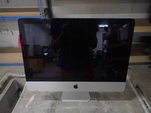 Apple&nbspiMac 11,2 A1311 All-In-One PC &nbspINTEL(R) CORE(TM) I3 CPU 540  3.07GHZ  8GB DDR3 RAM  500GB HD  crack in corner  Includes IOS and Power Cable