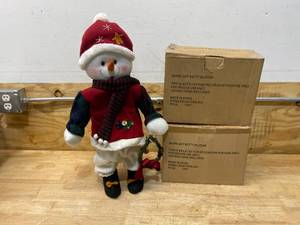 lot 81 image: SNOWLADY BETTY BLIZZARD- Lot of 3