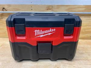 lot 101 image: MILWAUKEE M18 18-Volt 2 Gal. Lithium-Ion Cordless WetDry Vacuum (Tool-Only)