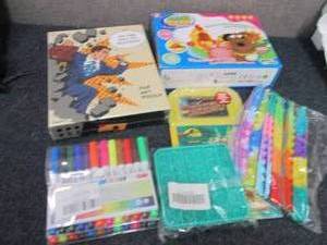 Puzzle, Markers, Clay, Pop-Its...