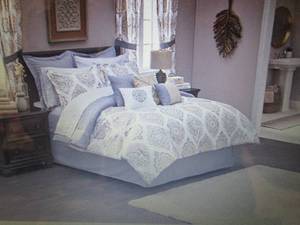 Orianna 30-Pc. Bedroom Super Set - ...