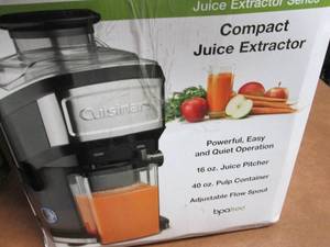 Cuisinart 16 oz. Juice Extractor op...