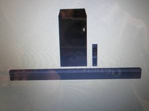 Samsung 33 2.1-Channel 300-Watt Bl...
