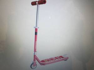 SWAGTRON Kids Swagger Electric Sco...