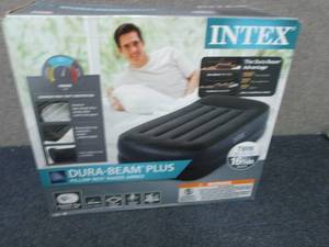 Intex 16.5 Dura-Beam Pillow Rest R...