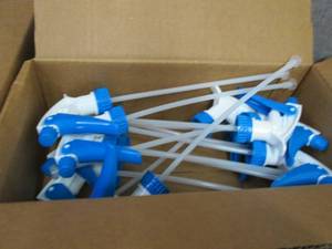 2- 12 pks Sprayer Heads for 32 oz B...