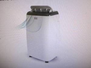 lot 22 image: BLACKDECKER 8,000 BTU SACCCEC (12...