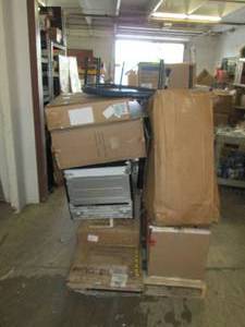 lot 119 image: pallet of items that need work or a...