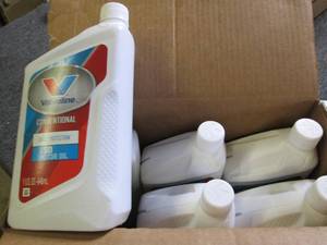 lot 130 image: case of 61 quart valvoline convent...