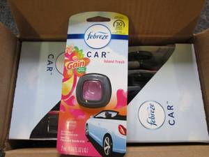 lot 169 image: case of 8 new febreze car island fresh air fresheners