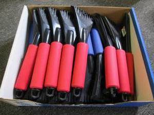 lot 186 image: case of 24 ice scrapers...